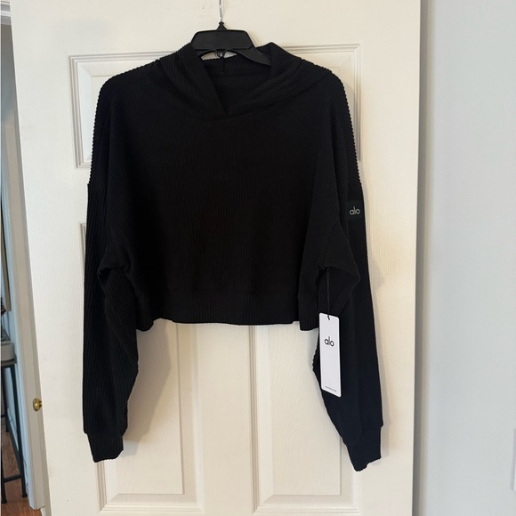 Alo Muse Hoodie - Picture 2 of 9